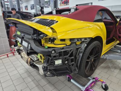 Porsche 911 Carrera 4 GTS Cabriolet 2023