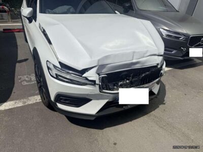 Volvo V60 Cross Country B5 Pro AWD 2024
