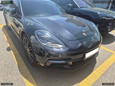 Porsche Panamera 4 2020